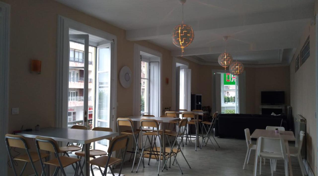 Hostel Royalty Albergue Santender Kültér fotó